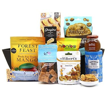 Dried Fruit and Mixed Nuts Medley