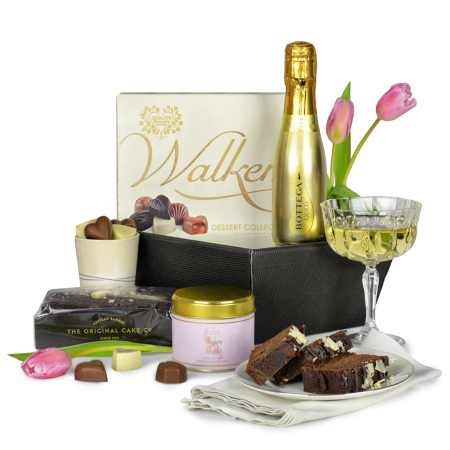 Golden Sweet Indulgence Hamper